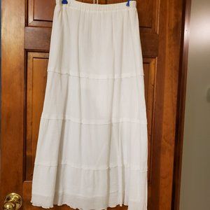 Christopher and Banks White layered Cotton skirt